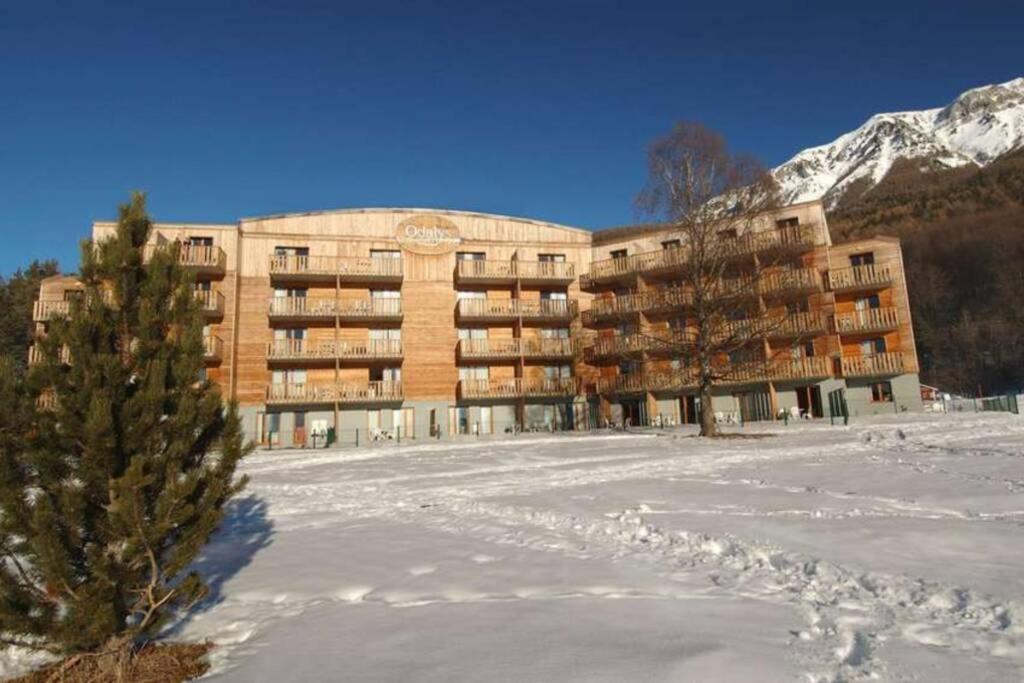 Grand Studio 5 Personnes Station Familiale Montclar Apartment Montclar  Exterior photo